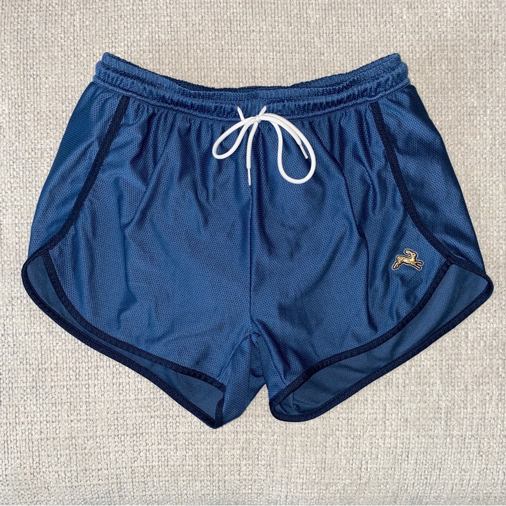 Tracksmith women’s Van Cortlandt Shorts - small